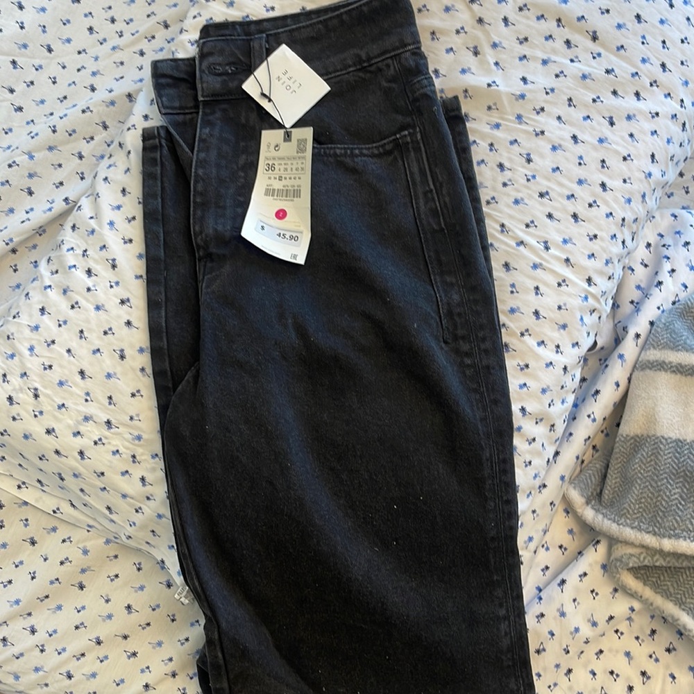 Black wide leg Zara Jeans ⭐️⭐️NEW WITH TAGS ⭐️⭐️